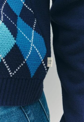 Вязаная кофта