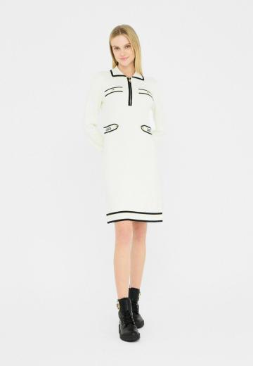 Вязаное платье