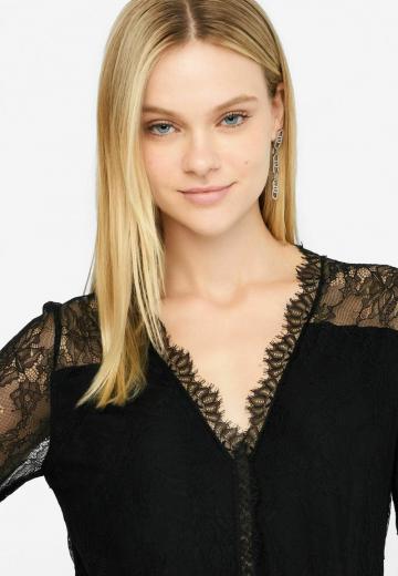 Кружевная блузка