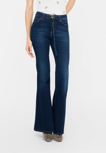 Клешеные брюки