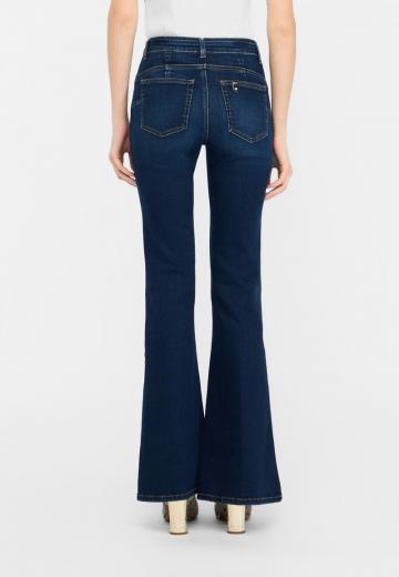 Клешеные брюки