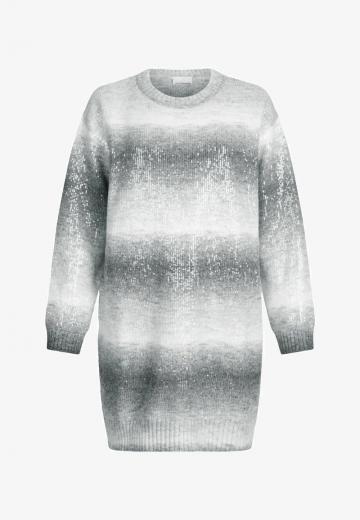 Вязаное платье