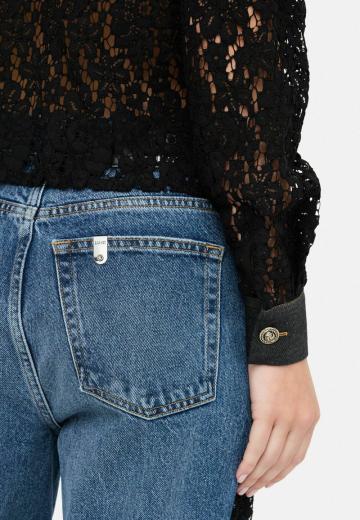 Кружевная блузка