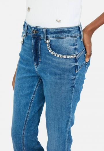 Клешеные брюки