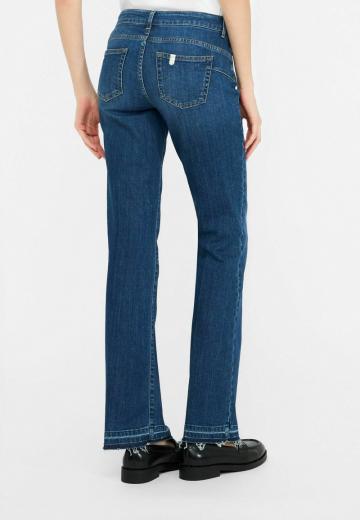 Клешеные брюки