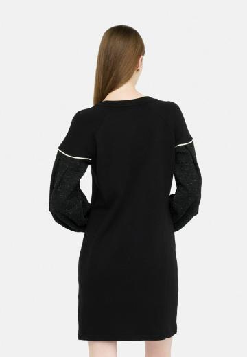 Короткое платье