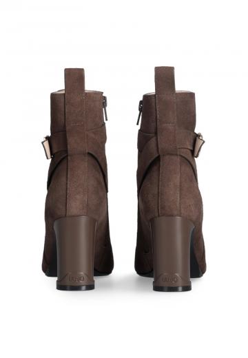 Ковбойские сапожки