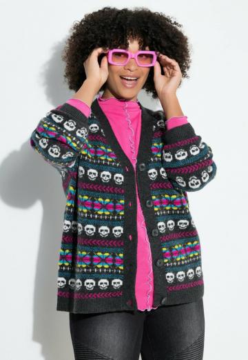 Жаккардовая вязаная кофта