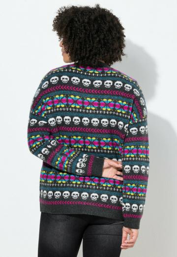 Жаккардовая вязаная кофта