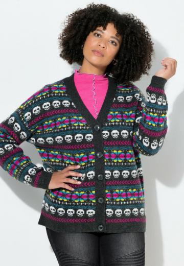 Жаккардовая вязаная кофта