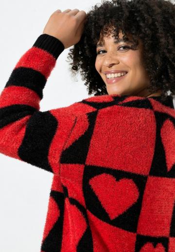 Жаккардовая вязаная кофта