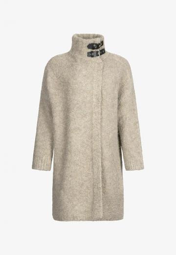 Короткое пальто