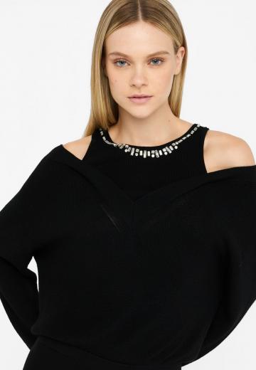 Вязаное платье