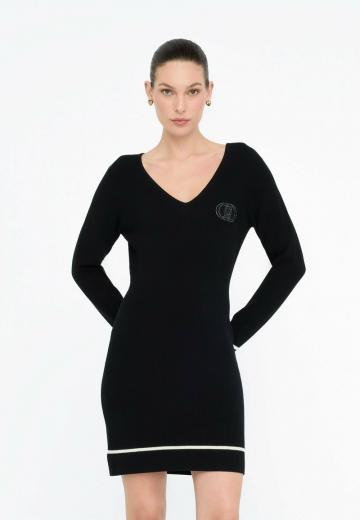 Вязаное платье