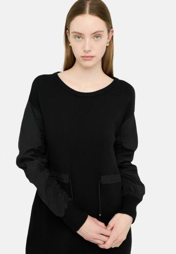 Вязаное платье