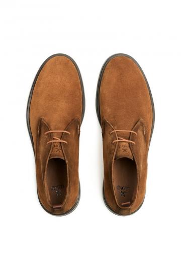 Ботинки на шнуровке