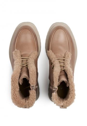 Зимние ботинки