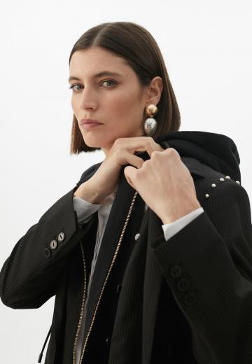 Длинный блейзер