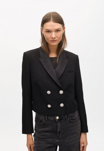 Короткий блейзер
