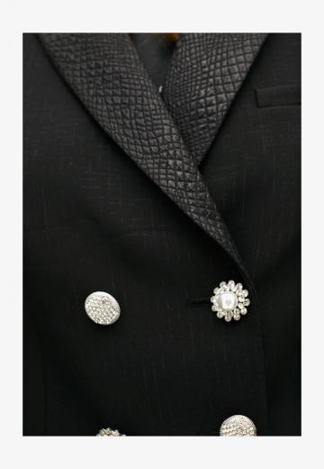 Короткий блейзер