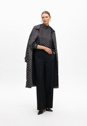 Атласная блузка