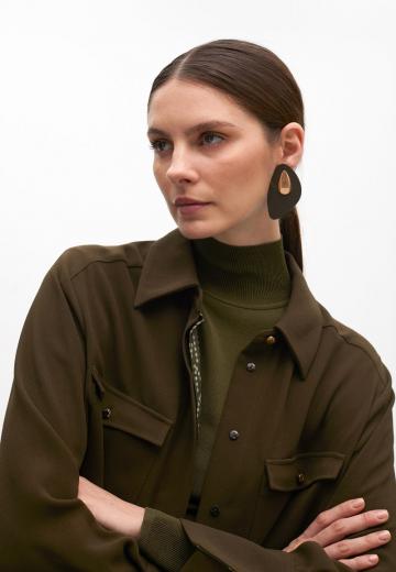 Блейзер с накладными карманами