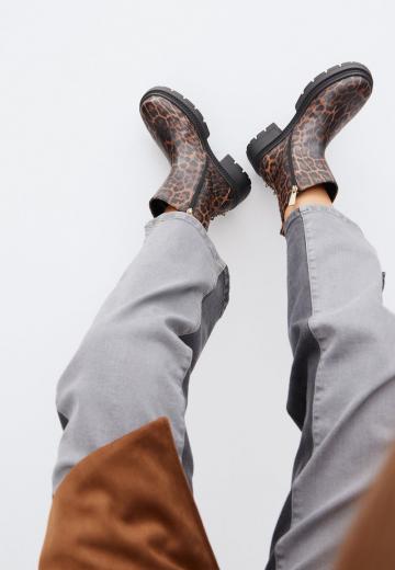 Полусапожки на платформе