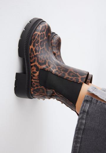 Полусапожки на платформе