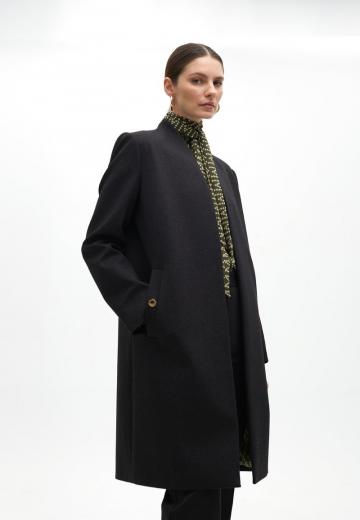 Шерстяное пальто