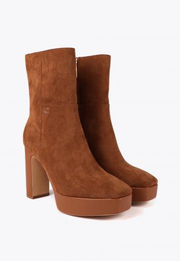 Полусапожки на высоком каблуке