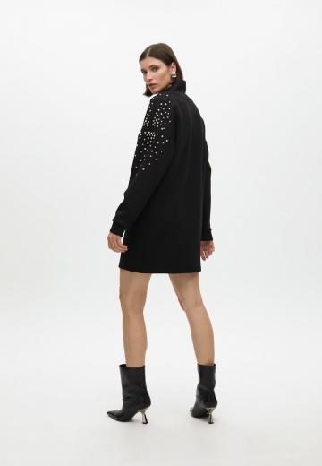 Короткое платье