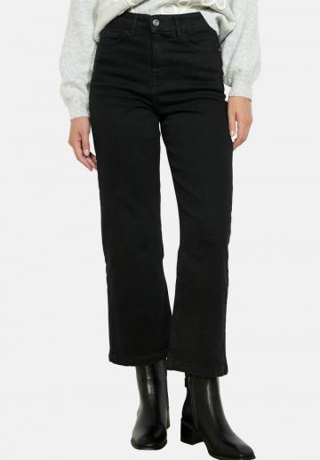 Короткие джинсы