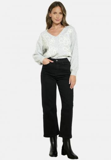 Короткие джинсы