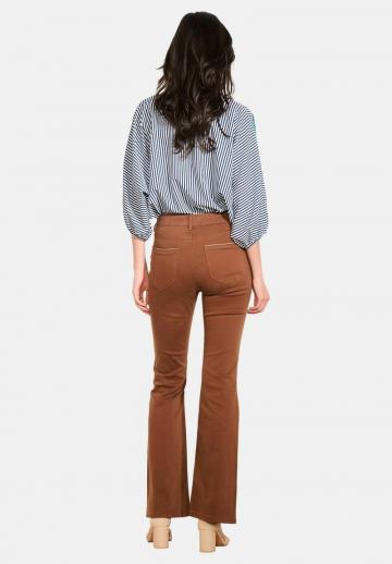 Клешеные брюки