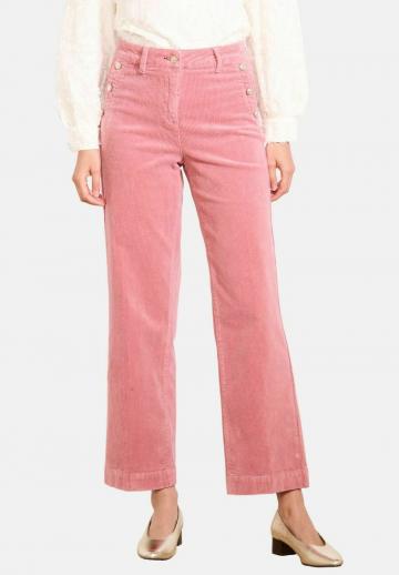 Клешеные джинсы