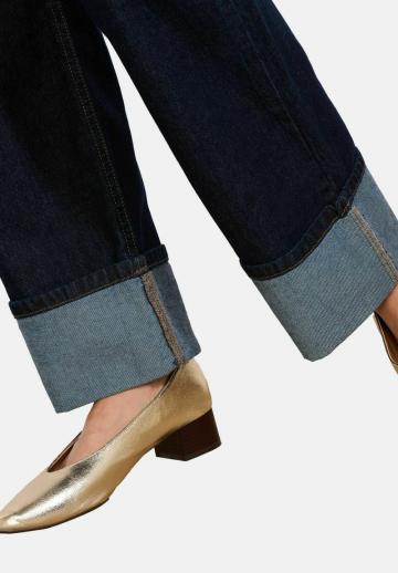 Свободные джинсы