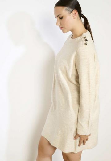 Вязаное платье