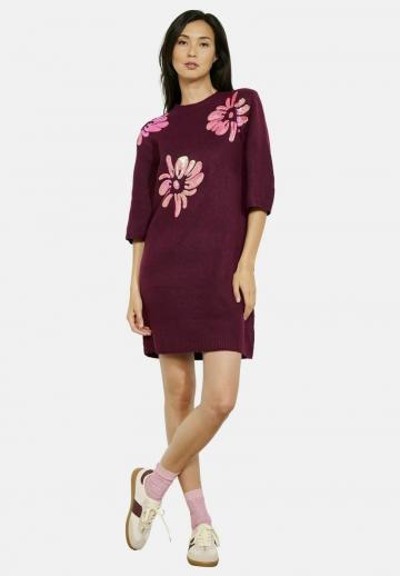 Вязаное платье