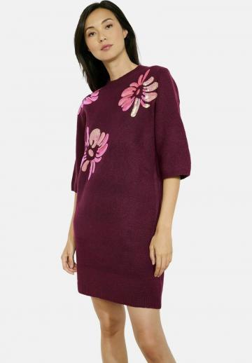 Вязаное платье