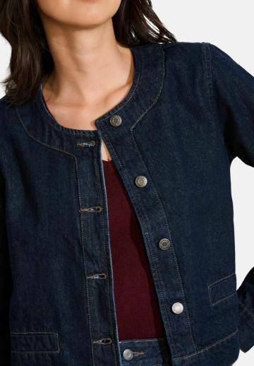 Джинсовая куртка