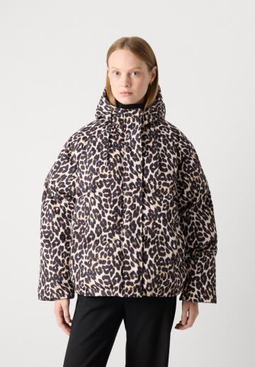 Зимняя куртка