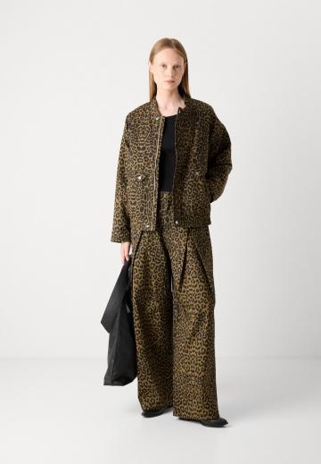 Широкие брюки