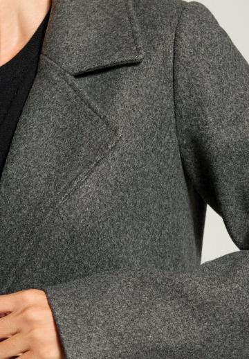 Шерстяное пальто