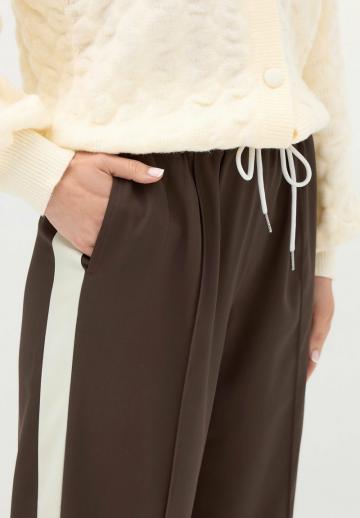 Спортивные штаны