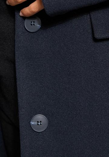 Шерстяное пальто