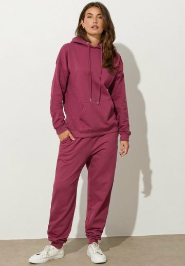 Пуловер с капюшоном