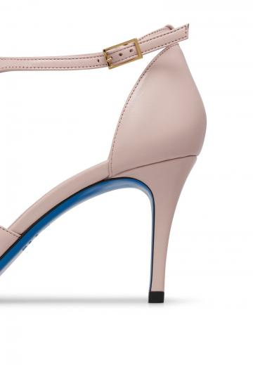 Туфли с ремешком