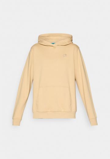 Спортивная кофта