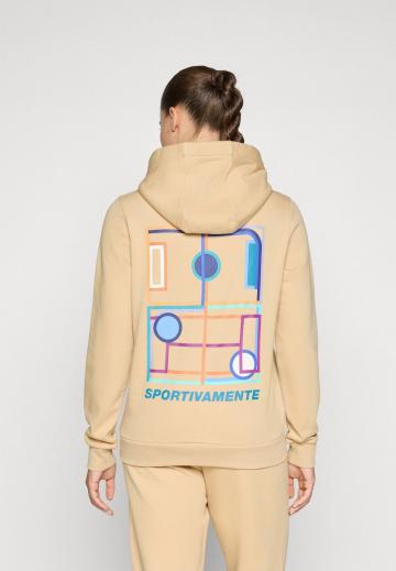 Спортивная толстовка