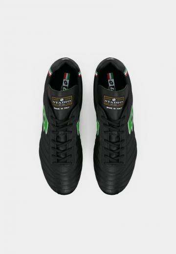 Футбольные бутсы